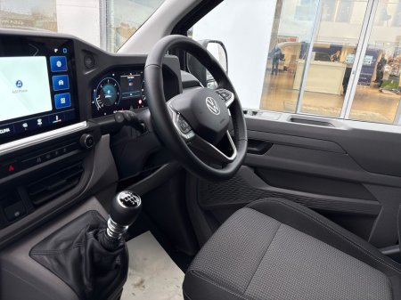 2026 Volkswagen Transporter Highline LWB 2.8T Manual 2.0TDI (Price ex VAT) €36,390 thumbnail