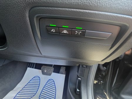 2017 BMW 3 Series - thumbnail 14