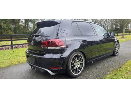 2010 Volkswagen Golf  €11,950 thumbnail