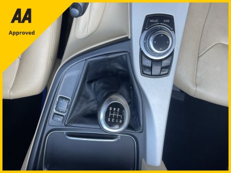 2015 BMW 3 Series - thumbnail 4