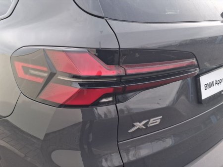 2025 BMW X5 xDrive50e M Sport €117,950 thumbnail