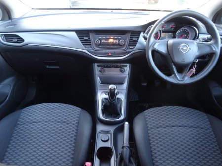 2016 Opel Astra E 1.6 CDTI 110PS 5 DOOR KEY 137 €6,950 thumbnail