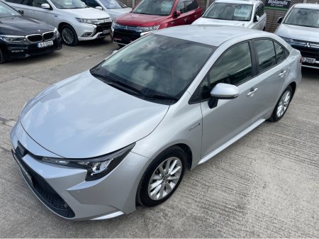 2020 Toyota Corolla (Low Kms) HYBRID 1.8 AUTOMATIC 4DR SALOON MODEL  www.bolandscarcentre.ie €19,900
