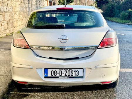 2008 Opel Astra SPORT DESIGN 1.6 I 16V!! NEW NCT !! €2,950 thumbnail