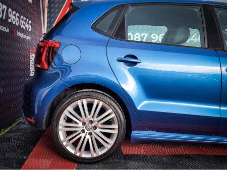 2016 Volkswagen Polo - thumbnail 11