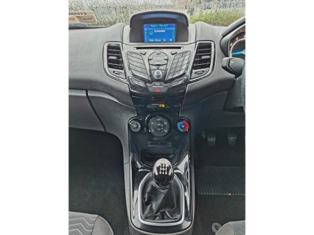 2017 Ford Fiesta - thumbnail 7