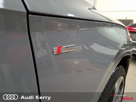 2023 Audi Q5 50TFSI E QUATTRO S-LINE AUTOMATIC €55,900 thumbnail