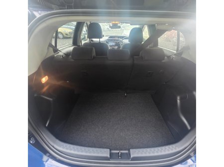 2018 Toyota Aqua - thumbnail 16