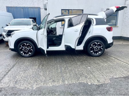 2022 Citroen C5 Aircross FEEL PACK 1.5 BLUEHDI 130BHP AUTO 2 SEAT COMMERCIAL VAN €17,000 thumbnail