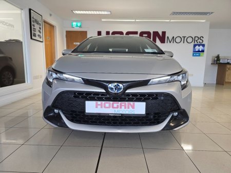 2023 Toyota Corolla Hybrid Luna H/B Automatic €24,750 thumbnail