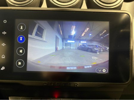 2022 Dacia Duster PRESTIGE 1.0 PETROL TCE 4X2 €16,795 thumbnail