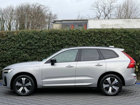 2023 Volvo XC60 - thumbnail 5