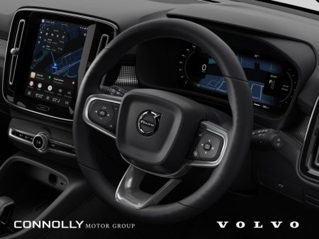 2026 Volvo EX40 - thumbnail 4