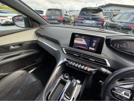 2020 Peugeot 3008 - thumbnail 25