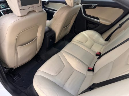 2016 Volvo S60 - thumbnail 28