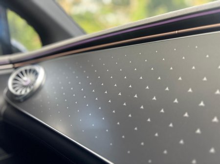 2023 Mercedes-Benz EQE 300 *Up to 600 km Range…Huge Specification* €44,950 thumbnail