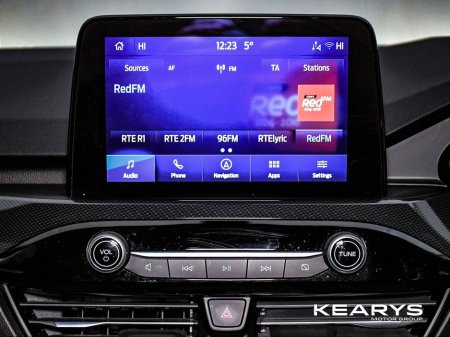 2023 Ford Kuga ST-Line Auto PHEV Duratec 225PS €33,333 thumbnail