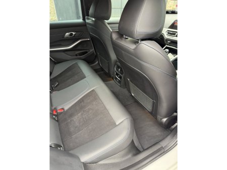 2020 BMW 3 Series - thumbnail 15