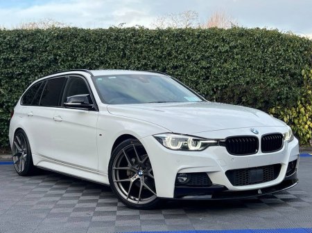 2017 BMW 3 Series 320d M-SPORT COMPETITION PACKAGE TOURING // 20