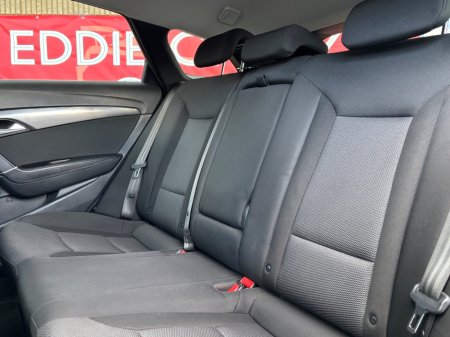 2015 Hyundai i40 Comfort 1.7 Diesel €8,950 thumbnail