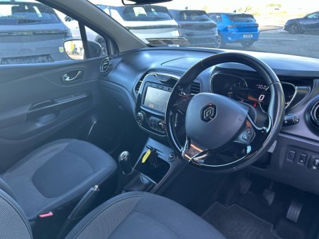 2016 Renault Captur - thumbnail 6