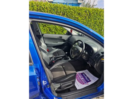 2010 Hyundai i30 - thumbnail 8