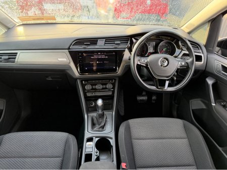 2018 Volkswagen Touran CL - 2.0L DIESEL - AUTO - 7 SEATS - 12M WARRANTY - CAR: €19,950 thumbnail