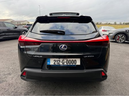 2021 Lexus UX 300 e UX300e - Takumi Edition - Sunroof €24,750 thumbnail