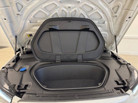 2022 Volvo XC40 BEV 231hp Ultimate €26,900