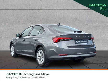 2023 Skoda Octavia AMBITION 2.0 TDI 115HP 5DR €30,450