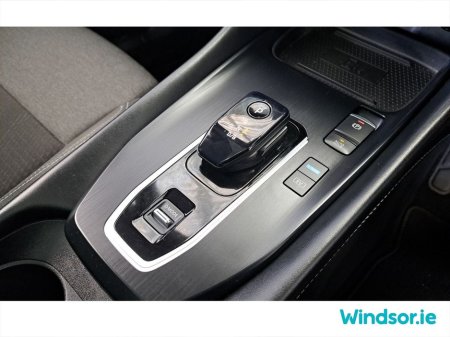 2024 Nissan Qashqai ePOWER SV PREMIUM €39,995 thumbnail