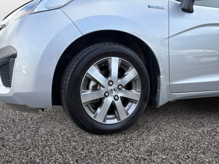 2016 Honda Fit - thumbnail 15