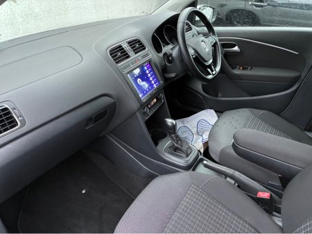 2014 Volkswagen Polo 1.2i TSI Petrol Automatic Comfortline €11,500 thumbnail