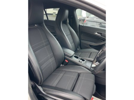 2016 Mercedes-Benz CLA Class - thumbnail 11