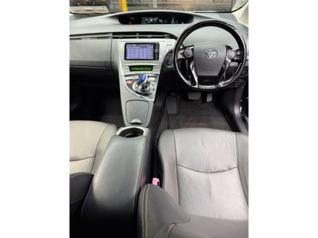 2012 Toyota Prius - thumbnail 10