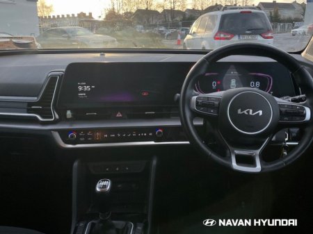 2022 Kia Sportage 1.6 CRDi SCR Diesel 115 hp K2 6MT €26,950 thumbnail