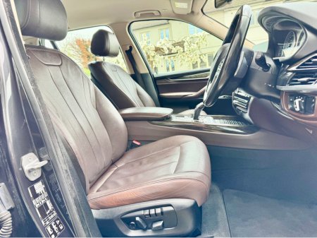 2018 BMW X5 - thumbnail 15