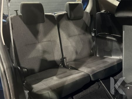 2019 Toyota Sienta - thumbnail 14