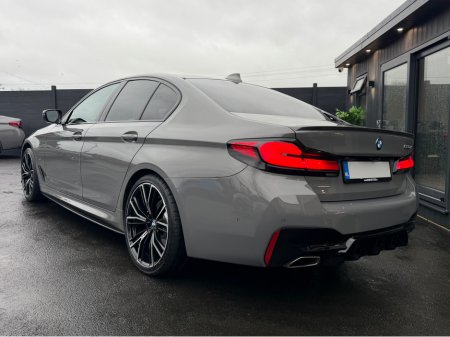 2022 BMW 3 Series 520D AUTO M SPORT €44,950 thumbnail