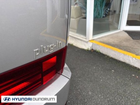 2025 Hyundai Santa Fe Phev Premium €64,950 thumbnail