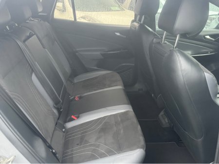 2023 Volkswagen ID.4 PRO 150 KW LIFE 77KWH  • One Owner • Big Battery • Moonstone Grey • Immaculate. €22,950 thumbnail