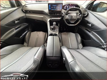 2021 Peugeot 5008 - thumbnail 11