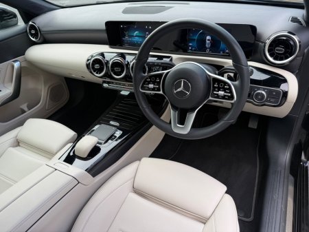 2019 Mercedes-Benz A Class - thumbnail 9