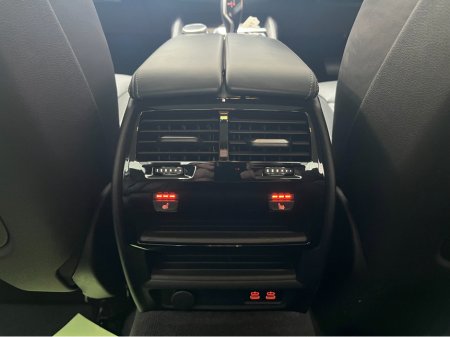 2020 BMW 5 Series - thumbnail 16