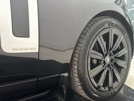 2026 Land Rover Range Rover - thumbnail 16