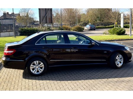 2011 Mercedes-Benz E Class - thumbnail 9