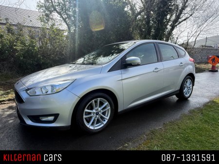 2015 Ford Focus - thumbnail 4