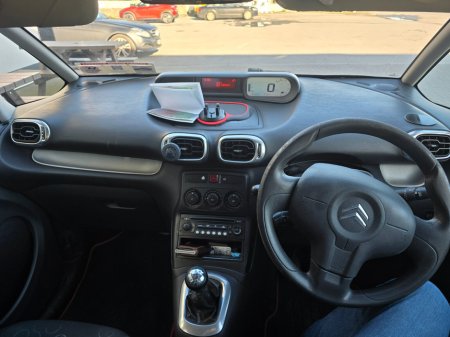 2010 Citroen C3 - thumbnail 9