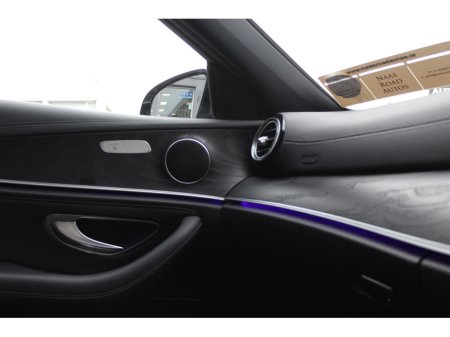 2019 Mercedes-Benz E Class - thumbnail 17