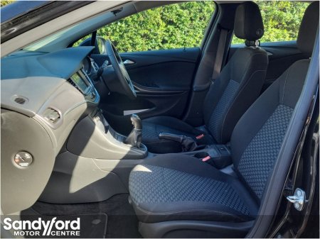 2017 Opel Astra - thumbnail 11